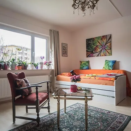 Schönes Gästezimmer LGBTQ freundlich Berlin Exterior foto